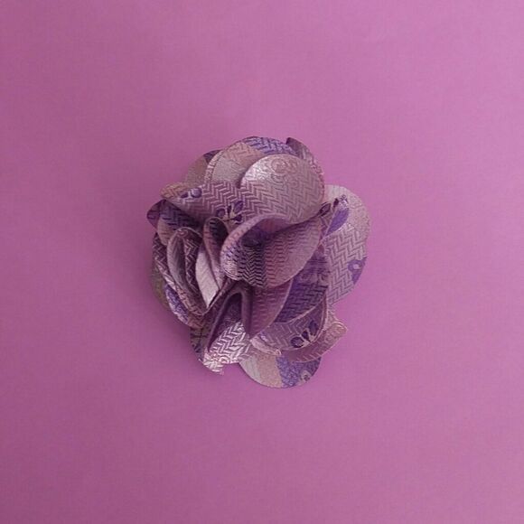 MENS POCKET SQUARE AND LAPEL PIN FLOWER. #3. - Picture 4 of 4
